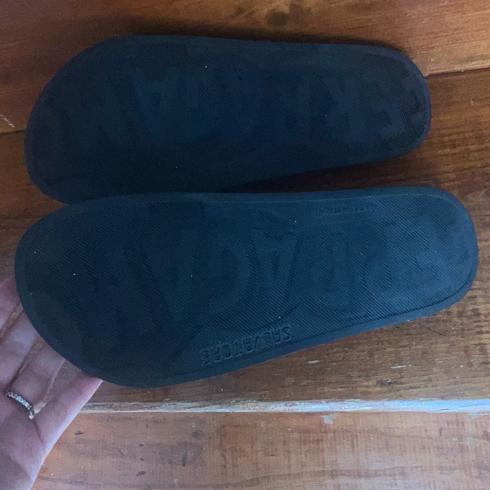 Salvatore Ferragamo Black Logo Slides - Picture 4 of 4